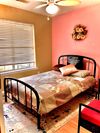 Private Room in 1Bed.1Bath