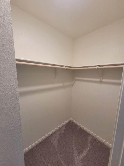 Shared Room in 4Bed.3Bath