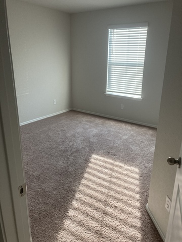 Private Room in 2Bed.2Bath