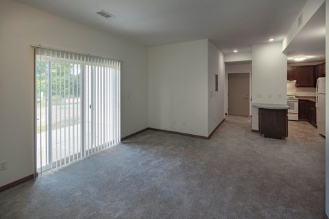 Private Room in 2Bed.2Bath