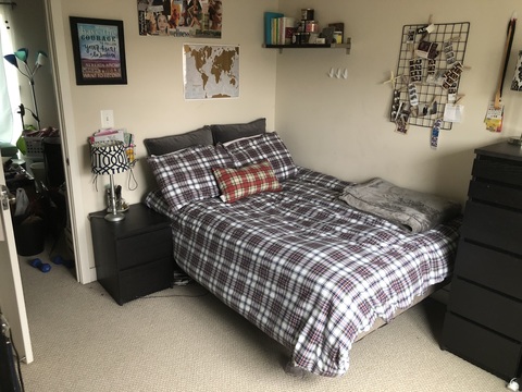 Private Room in 3Bed.3Bath