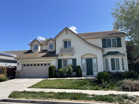 Entire Place 4Bed.3Bath