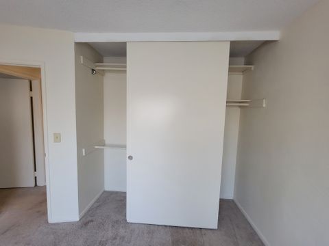Private Room in 2Bed.1.5Bath