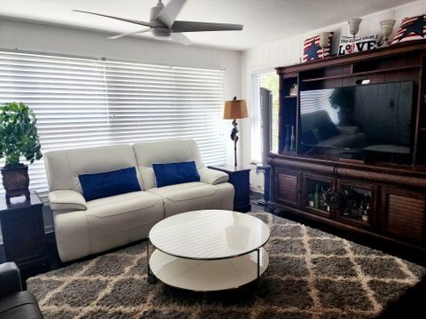 Private Room in 4Bed.3Bath