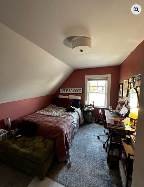 Private Room in 3Bed.1Bath