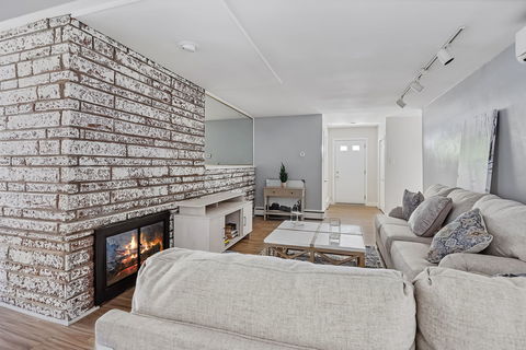 Entire Place 5Bed.3Bath