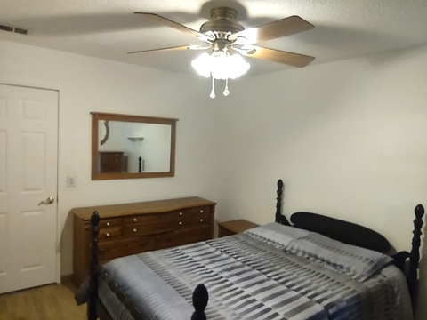 Private Room in 3Bed.3Bath
