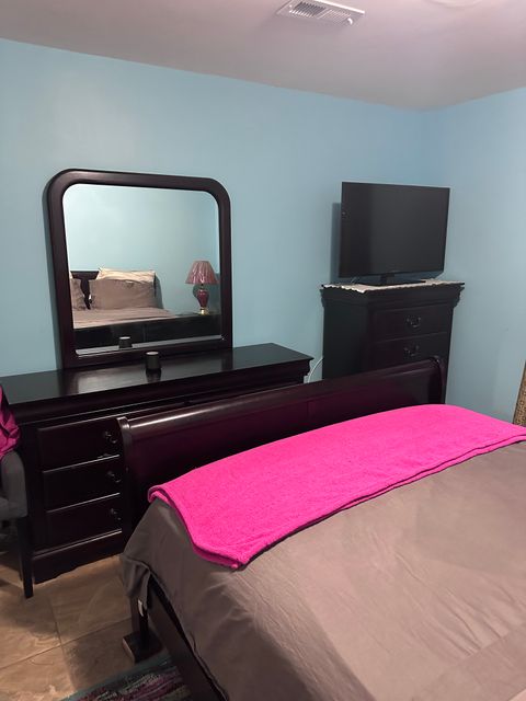 Entire Place 1Bed.1Bath
