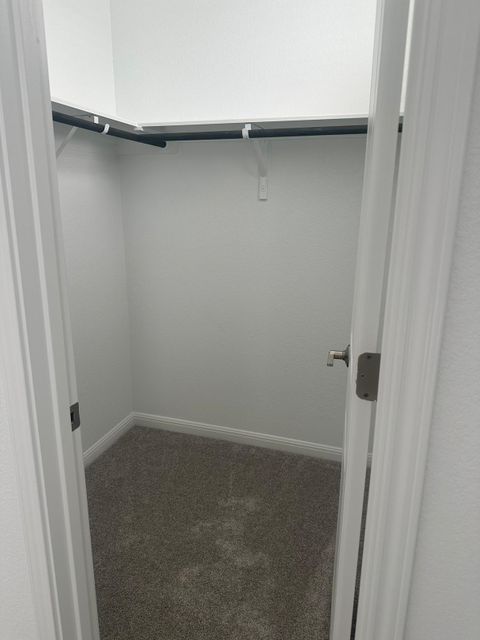 Shared Room in 3Bed.2.5Bath