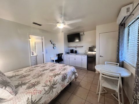 Private Room in 1Bed.1Bath