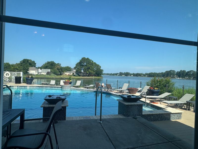 roommates in Norfolk Room2Bed.2Bath - cirtru.com