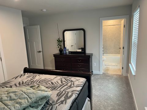 Private Room in 2Bed.2Bath