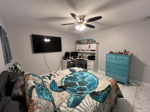Private Room in 2Bed.2Bath