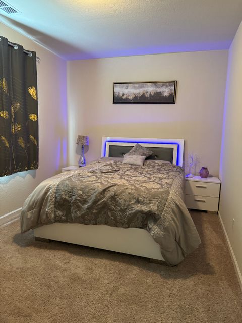Private Room in 1Bed.1Bath