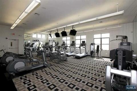 Rent 2 bed&bath - $2850; No Fee!