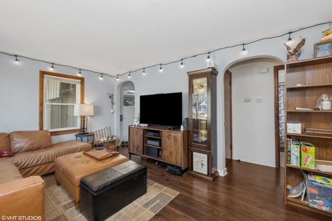 Private Room in 3Bed.1.5Bath