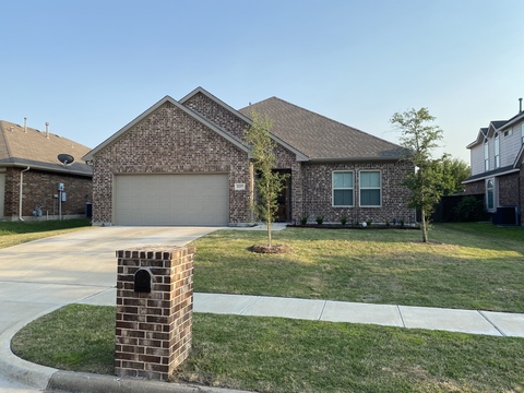 Entire Place 4Bed.2Bath