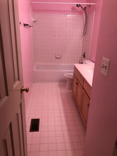 Private Room in 1Bed.1Bath