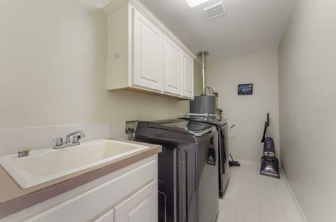 Entire Place 4Bed.2.5Bath