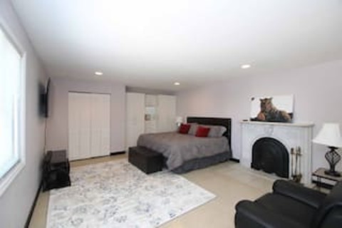 Entire Place 2Bed.1Bath
