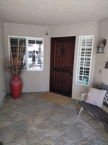 Private Room in 1Bed.1Bath