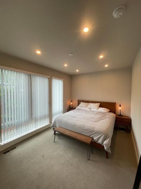 Private Room in 3Bed.2.5Bath