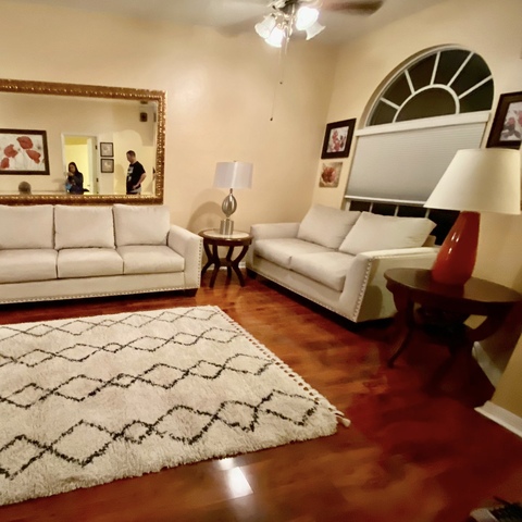 Room4Bed.3Bath