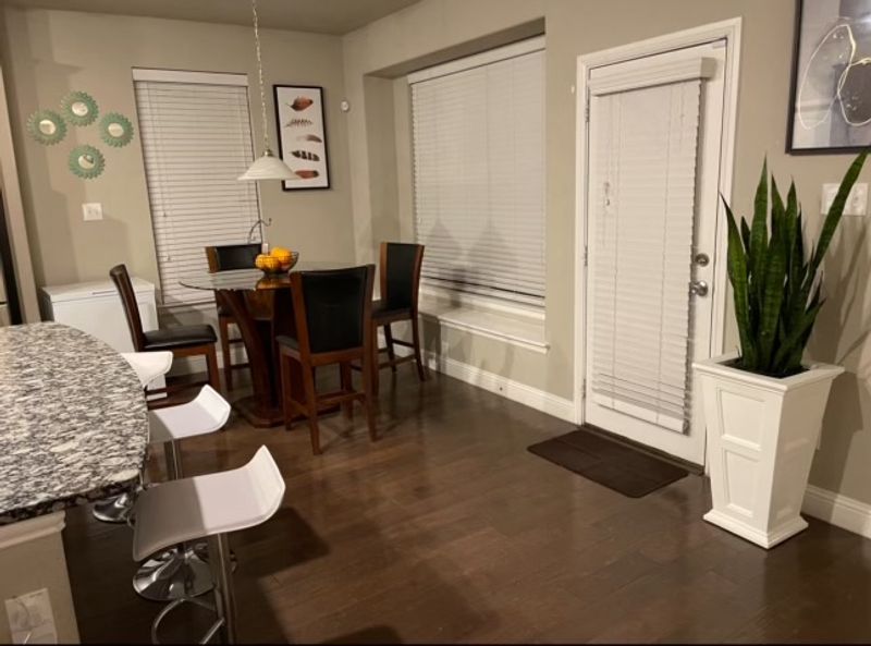 roommates in Fort Worth Room4Bed.4Bath - cirtru.com