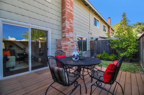 Perfect room near DT Campbell!