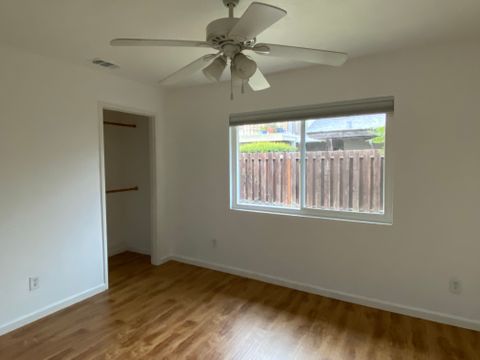 Private Room in 3Bed.2Bath
