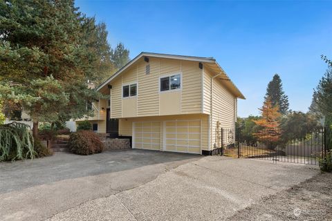 Private Room in 3Bed.3Bath