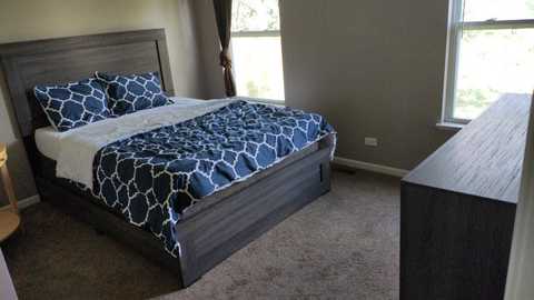 Private Bed room - Female Aurora