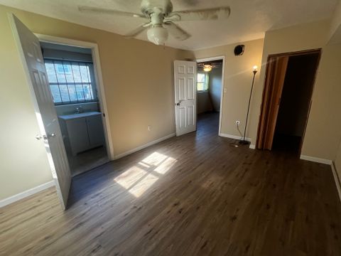 Entire Place 2Bed.1Bath