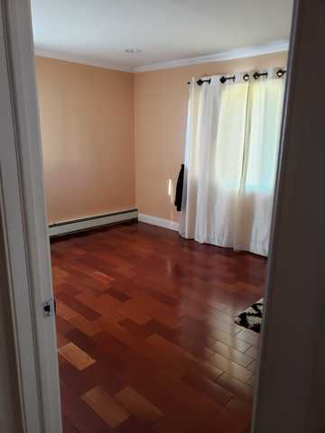 Private Room in 4Bed house