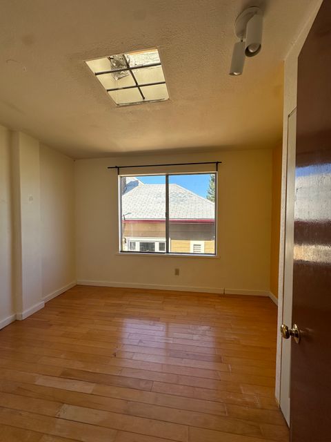 Shared Room in 6Bed.4Bath