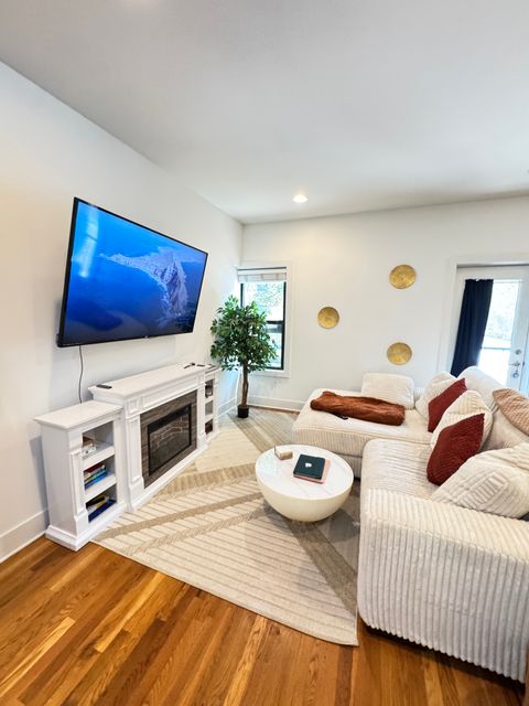 Entire Place 2Bed.1Bath