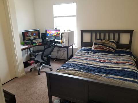Private Room in 3Bed.3Bath