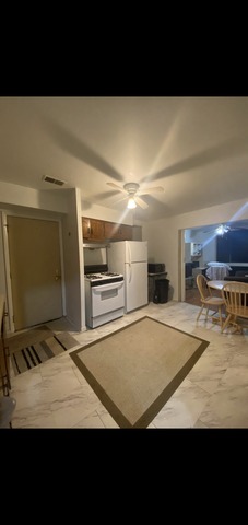 Entire Place 2Bed.1Bath