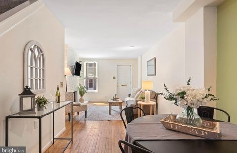 Private Room in 2Bed.1Bath