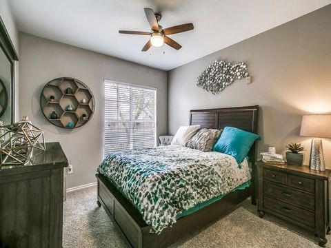 1Bedroom with Private Bath for Rent
