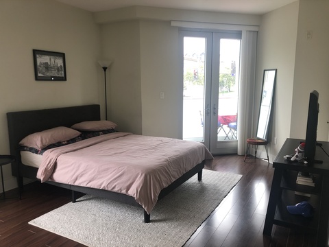 Private Room in 3Bed.3Bath