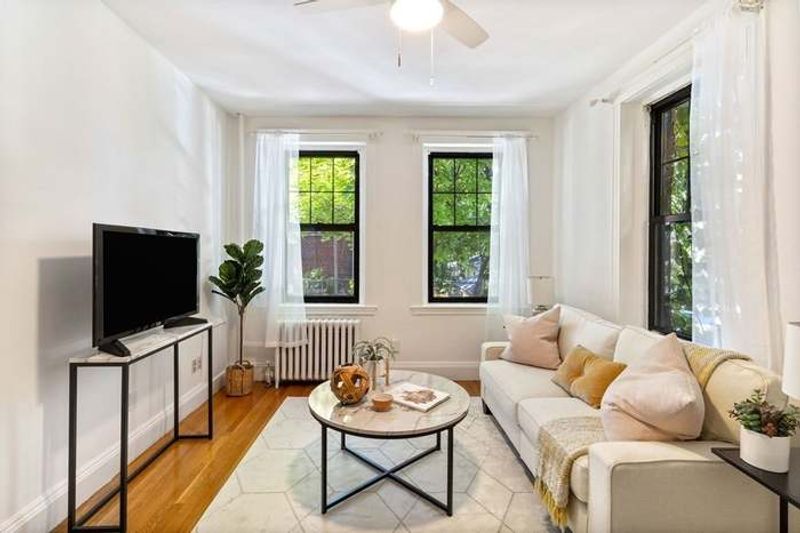 roommates in Brighton Entire Place 1Bed.1Bath - cirtru.com