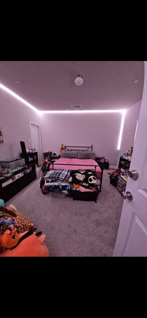 Private Room in 3Bed.3.5Bath