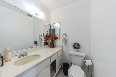 Shared Room in 3Bed.2Bath