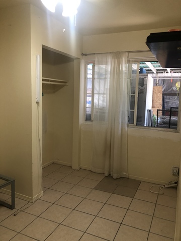 Private Room in 3Bed.2Bath