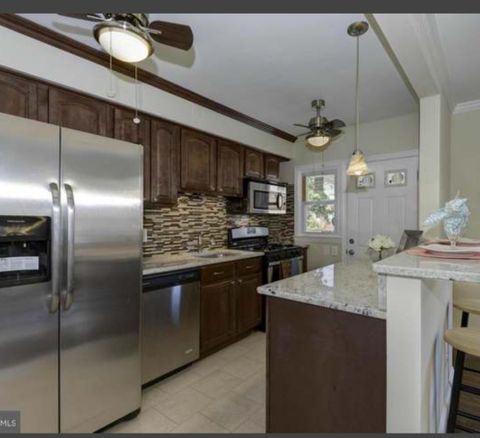 Shared Room in 3Bed.1Bath