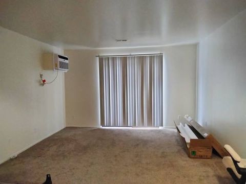 Private Room in 1Bed.1Bath