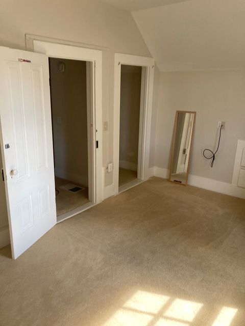 Private Room in 2Bed.1.5Bath