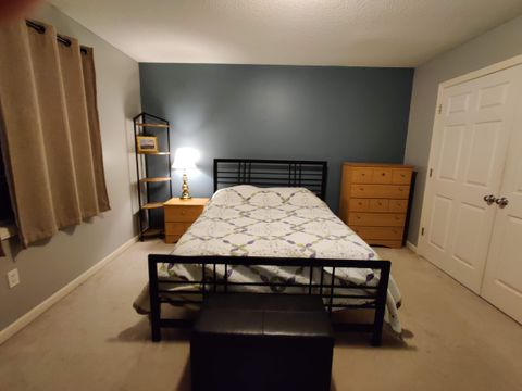 Private Room in 1Bed.1Bath