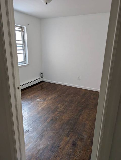 Shared Room in 3Bed.1Bath